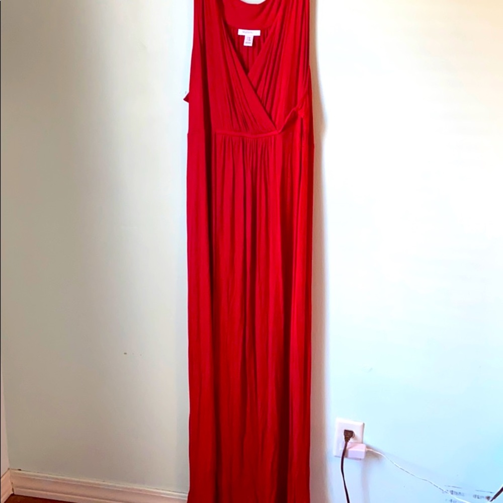 BNWOT Motherhood maternity maxi dress